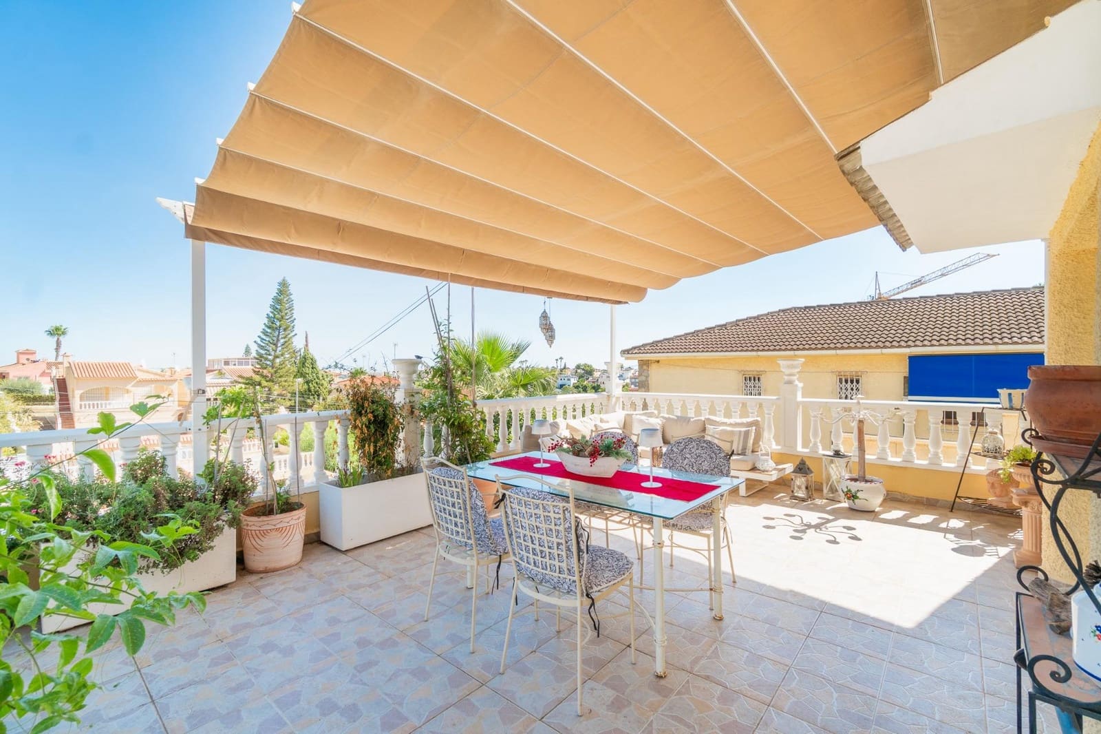 4 quarto Moradia para venda em Los Balcones com piscina garagem - 369 000 € (Ref: 10097589)