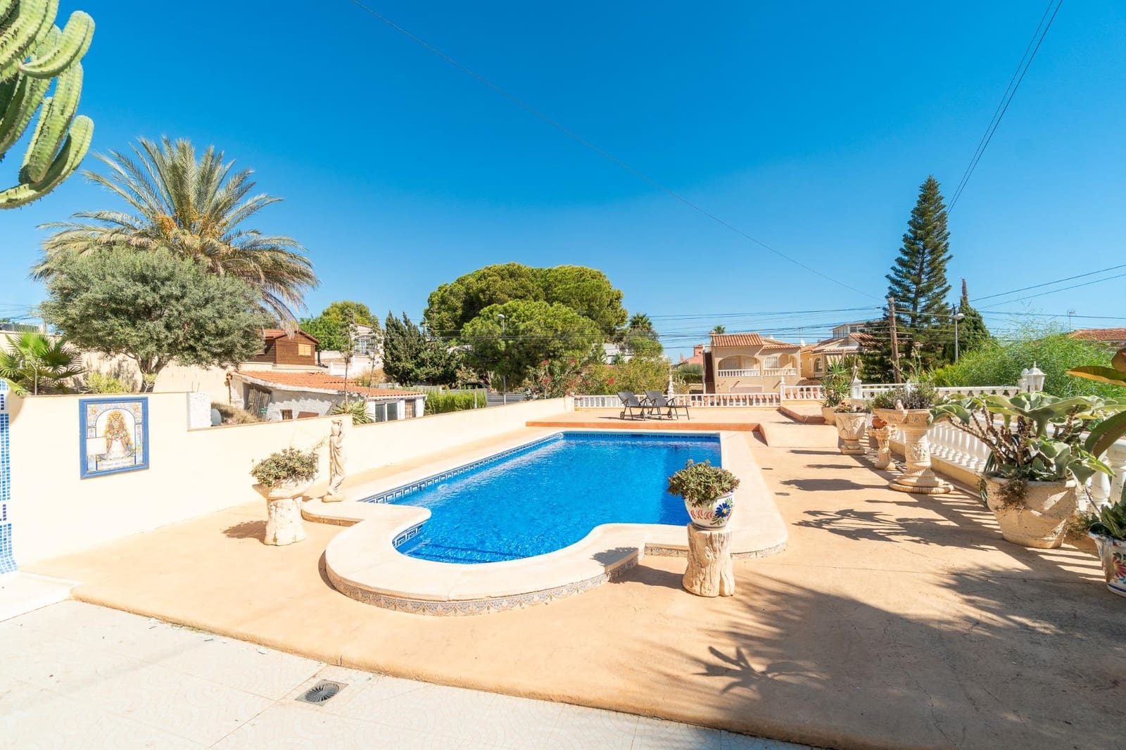 4 quarto Moradia para venda em Los Balcones com piscina garagem - 369 000 € (Ref: 10097589)