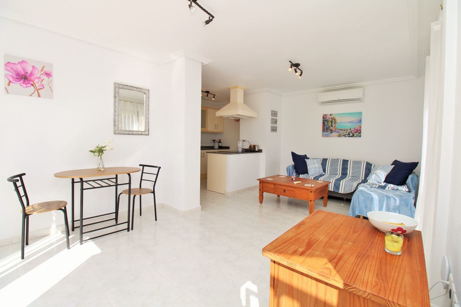 2 bedroom Apartment for sale in Villamartin with pool garage - € 194,950 (Ref: 10109069)