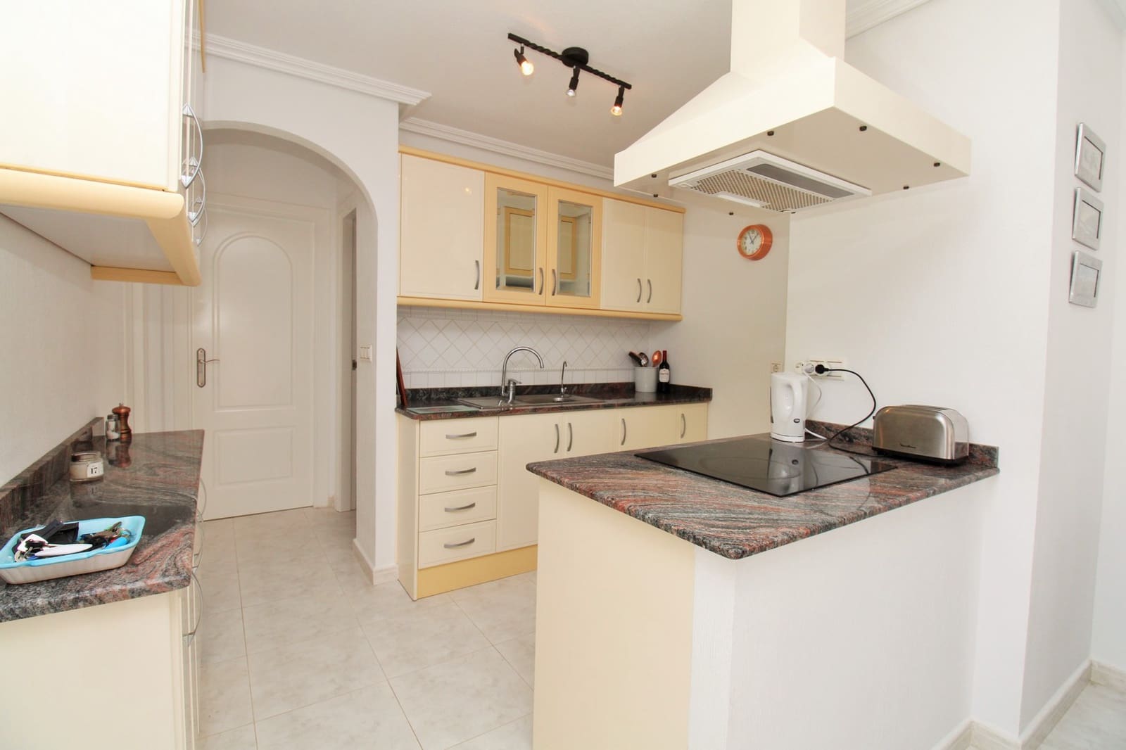 2 bedroom Apartment for sale in Villamartin with pool garage - € 194,950 (Ref: 10109069)