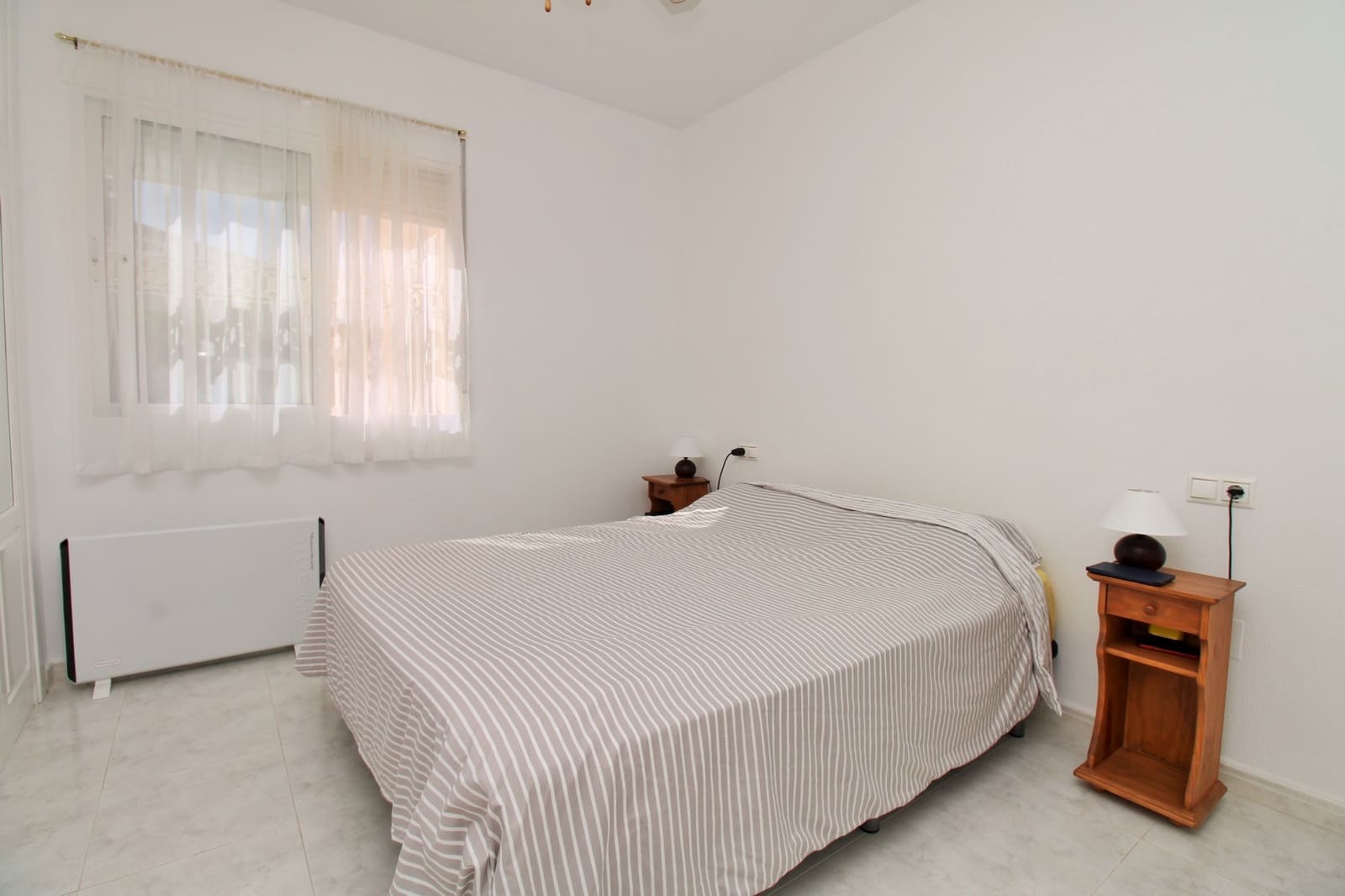 2 bedroom Apartment for sale in Villamartin with pool garage - € 194,950 (Ref: 10109069)