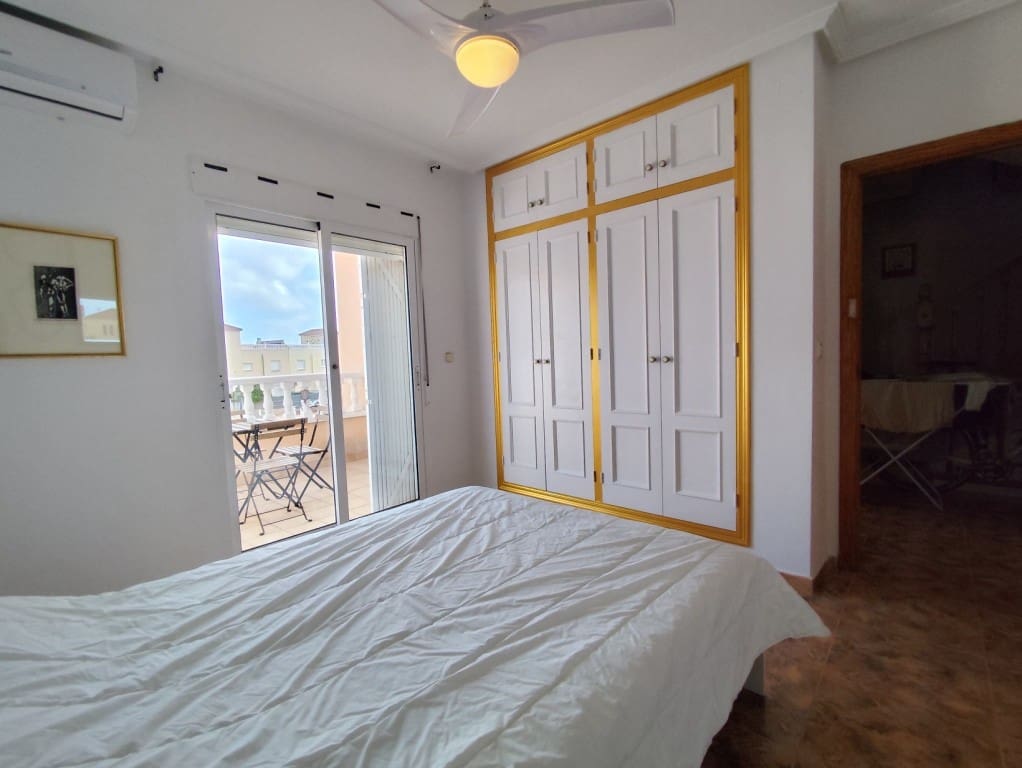 3 chambre Maison de Ville à vendre à Cabo Roig avec piscine - 265 000 € (Ref: 10110931)