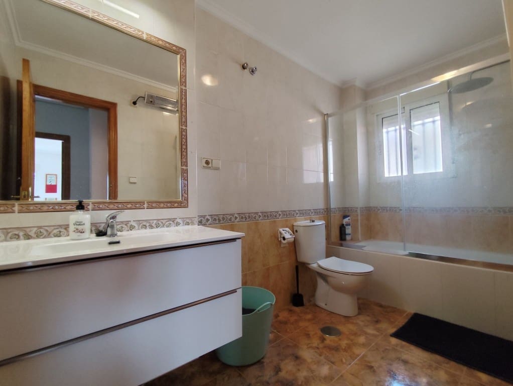 3 chambre Maison de Ville à vendre à Cabo Roig avec piscine - 265 000 € (Ref: 10110931)