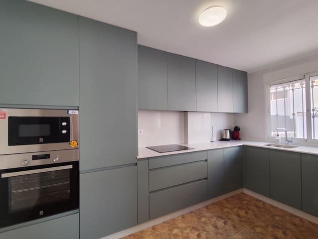 3 chambre Maison de Ville à vendre à Cabo Roig, Orihuela avec piscine - 265 000 € (Ref: 10110931)