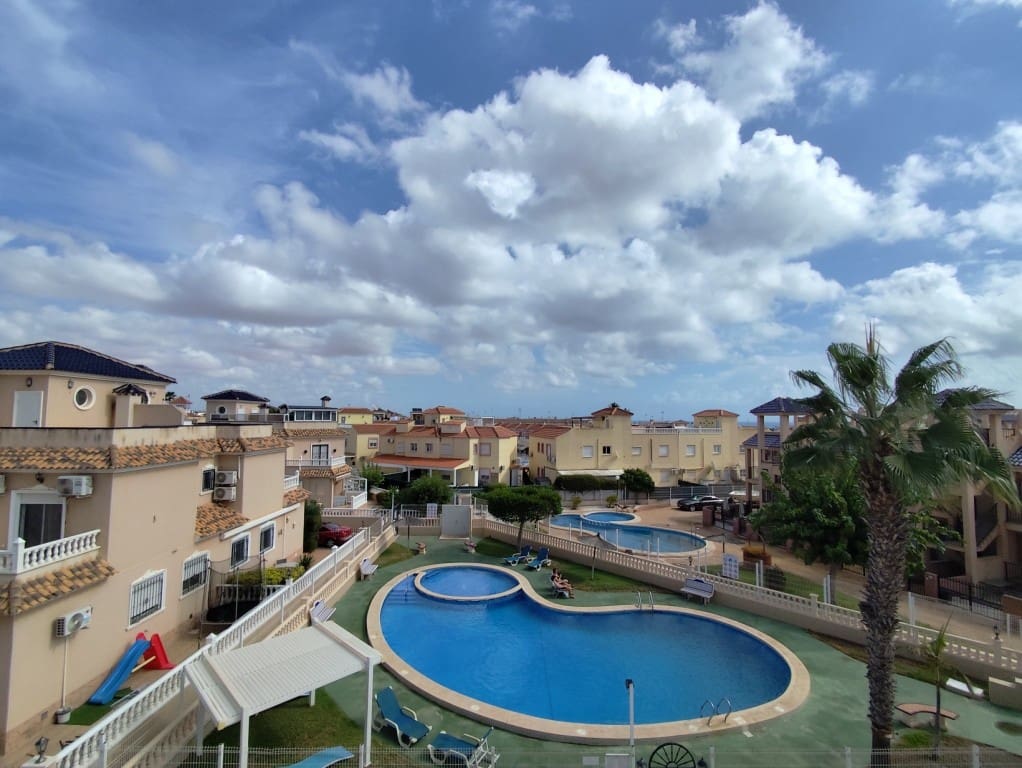 3 chambre Maison de Ville à vendre à Cabo Roig avec piscine - 265 000 € (Ref: 10110931)
