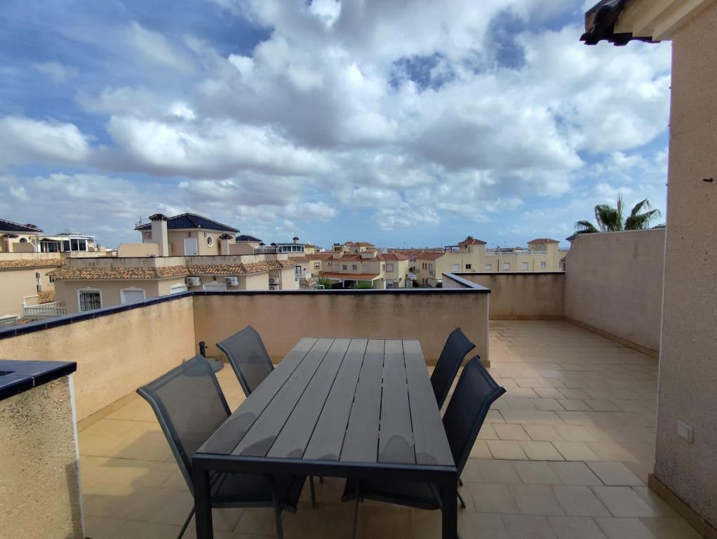 3 chambre Maison de Ville à vendre à Cabo Roig avec piscine - 265 000 € (Ref: 10110931)