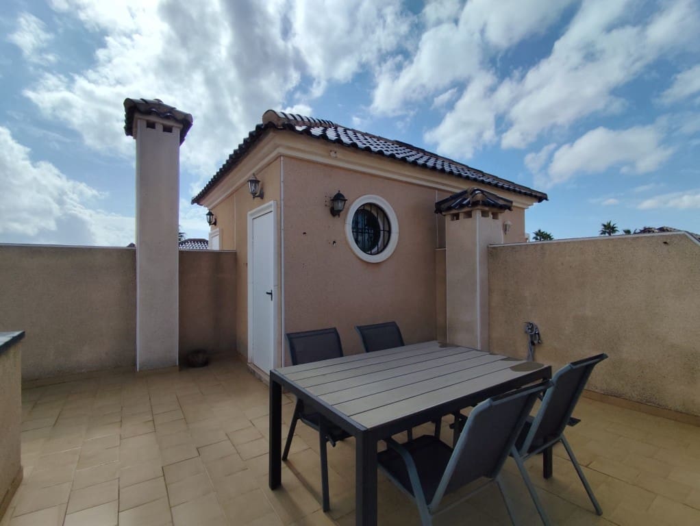 3 chambre Maison de Ville à vendre à Cabo Roig avec piscine - 265 000 € (Ref: 10110931)