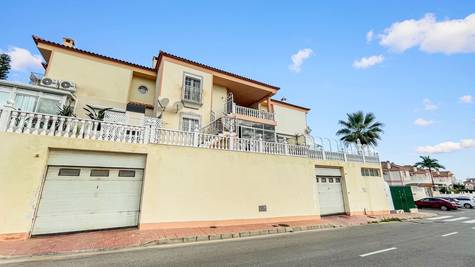 2 bedroom Apartment for sale in Los Altos with pool - € 175,000 (Ref: 10131365)