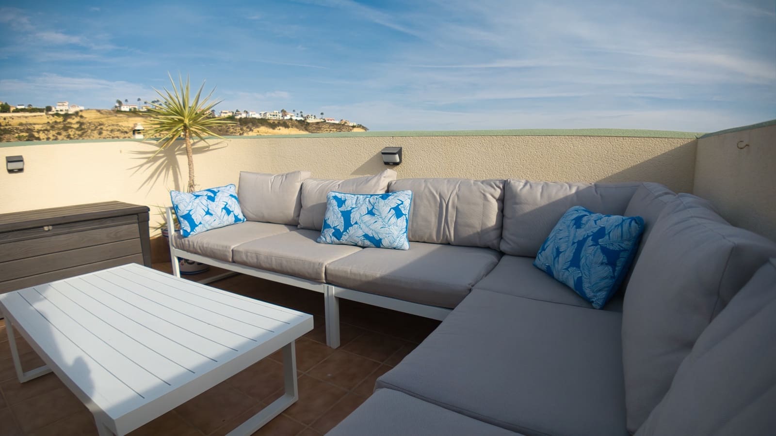 3 quarto Moradia para venda em La Marquesa com piscina - 435 000 € (Ref: 10132667)