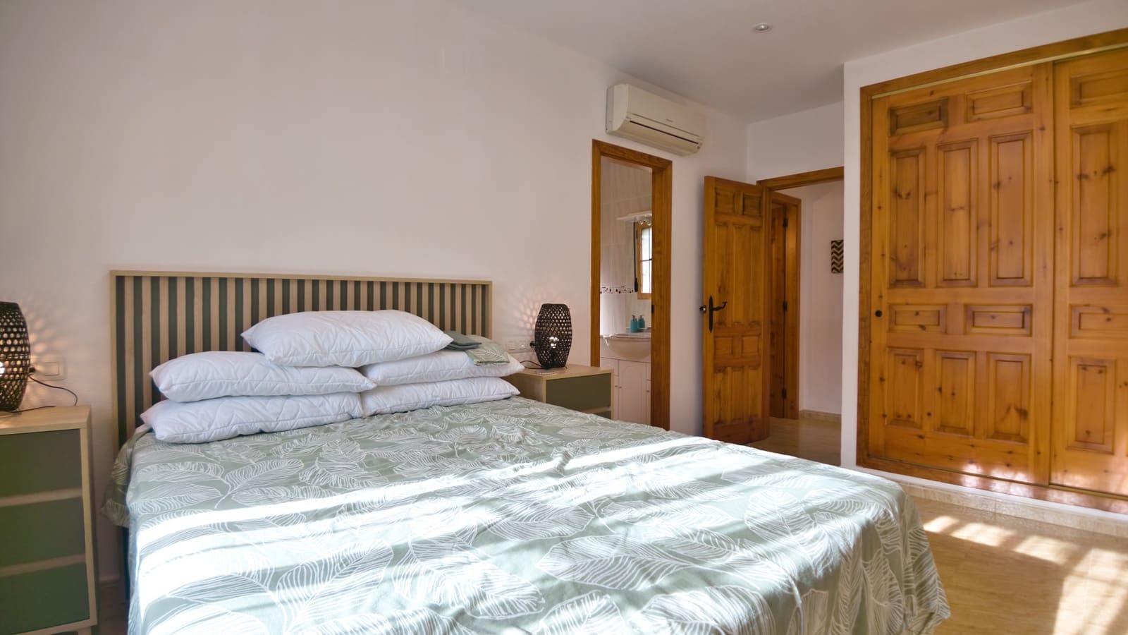 3 quarto Moradia para venda em La Marquesa com piscina - 435 000 € (Ref: 10132667)