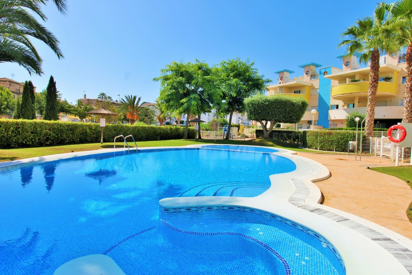 2 slaapkamer Appartement te koop in Villamartin met zwembad garage - € 184.900 (Ref: 10132671)