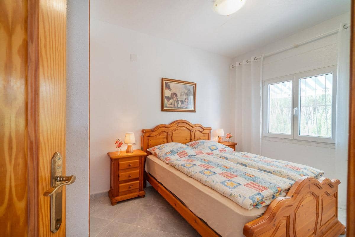 2 soveværelse Villa til salg i La Florida med garage - € 220.000 (Ref: 10141838)