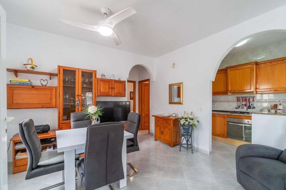 2 soveværelse Villa til salg i La Florida med garage - € 220.000 (Ref: 10141838)
