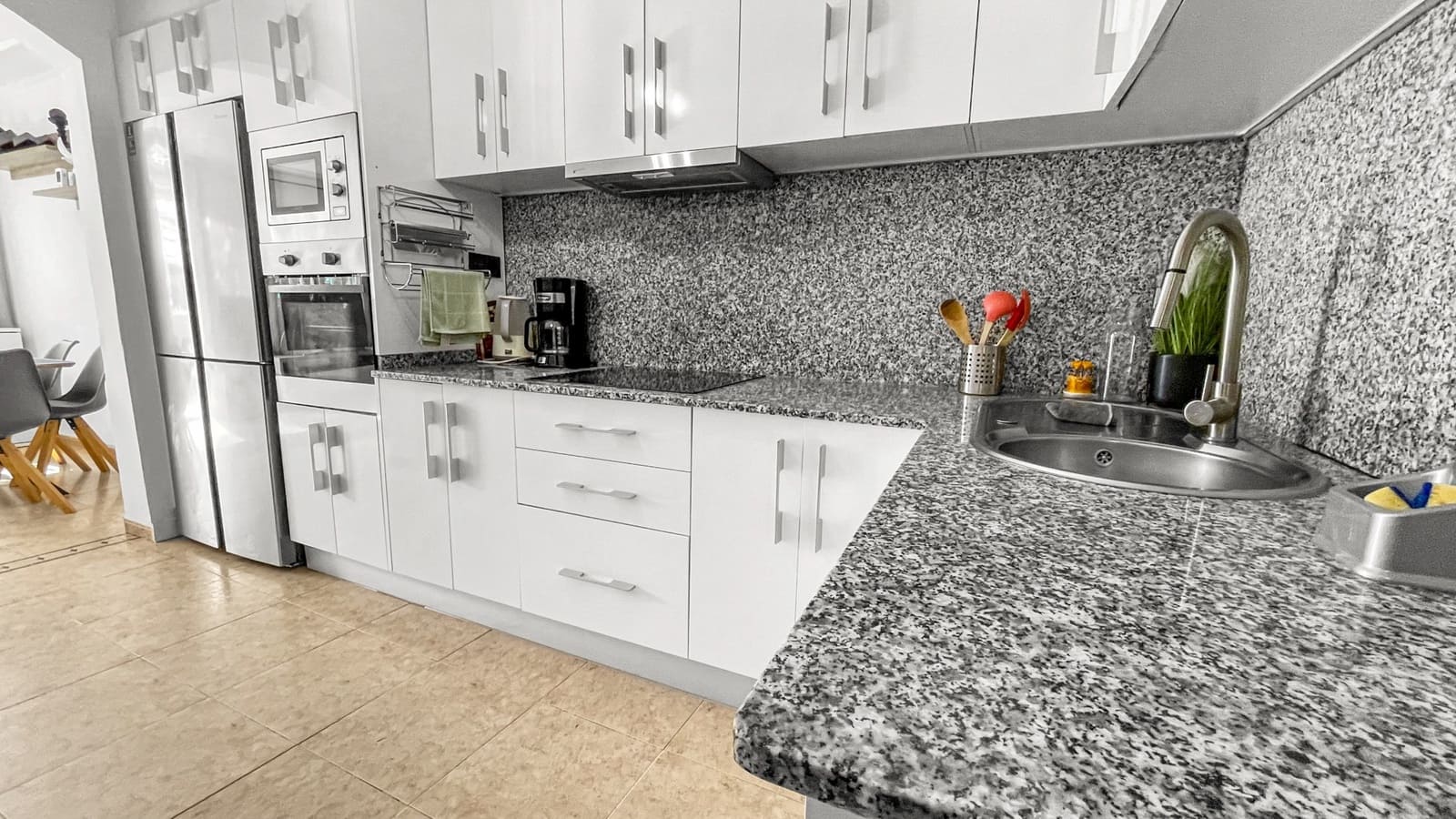 3 chambre Maison de Ville à vendre à Torrevieja - 165 000 € (Ref: 10148427)