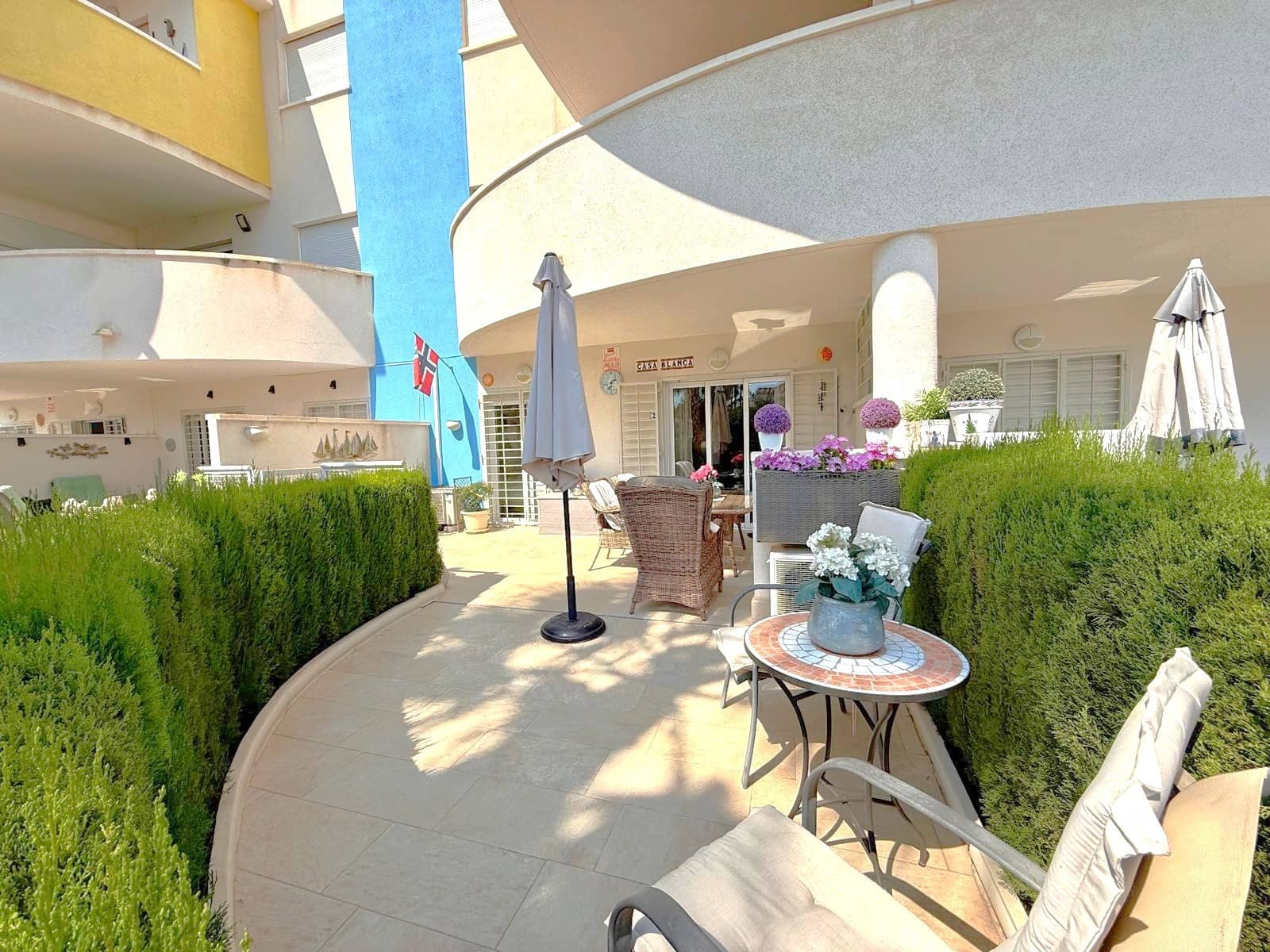 2 slaapkamer Appartement te koop in Villamartin met zwembad garage - € 279.000 (Ref: 10148430)