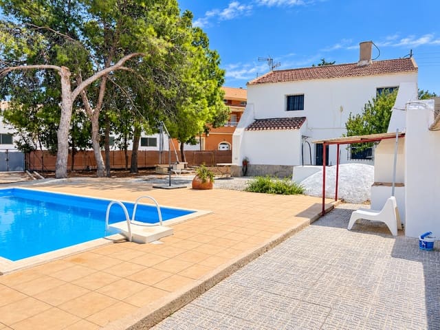 6 chambre Villa/Maison à vendre à Los Martinez del Puerto, Murcie ville avec piscine - 259 000 € (Ref: 10157513)