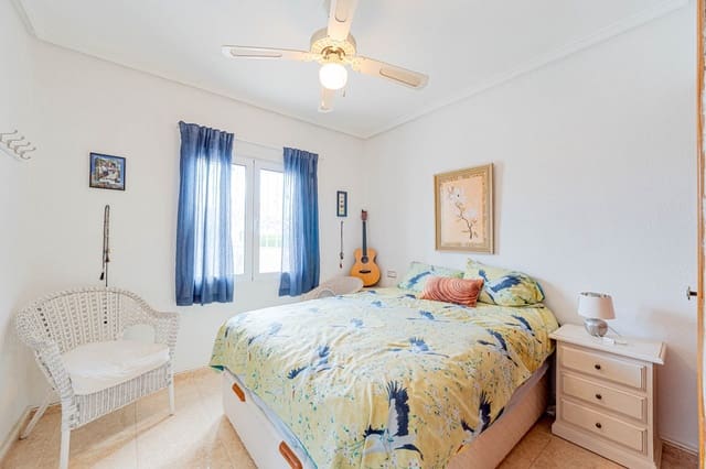 4 soverom Hus til salgs i Ciudad Quesada, Rojales med svømmebasseng garasje - € 299 900 (Ref: 10159217)