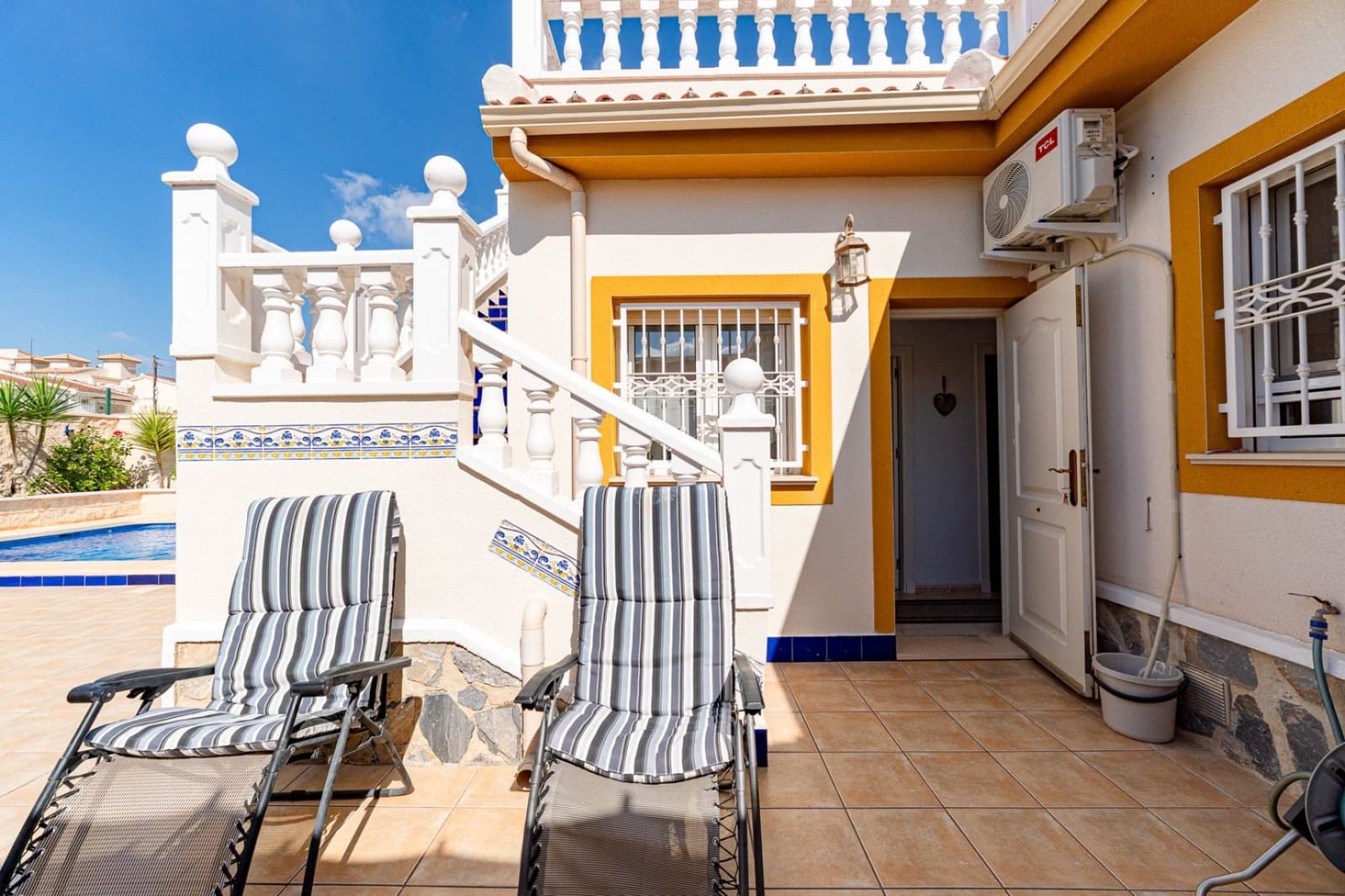 4 soverom Hus til salgs i Ciudad Quesada med svømmebasseng garasje - € 299 900 (Ref: 10159217)