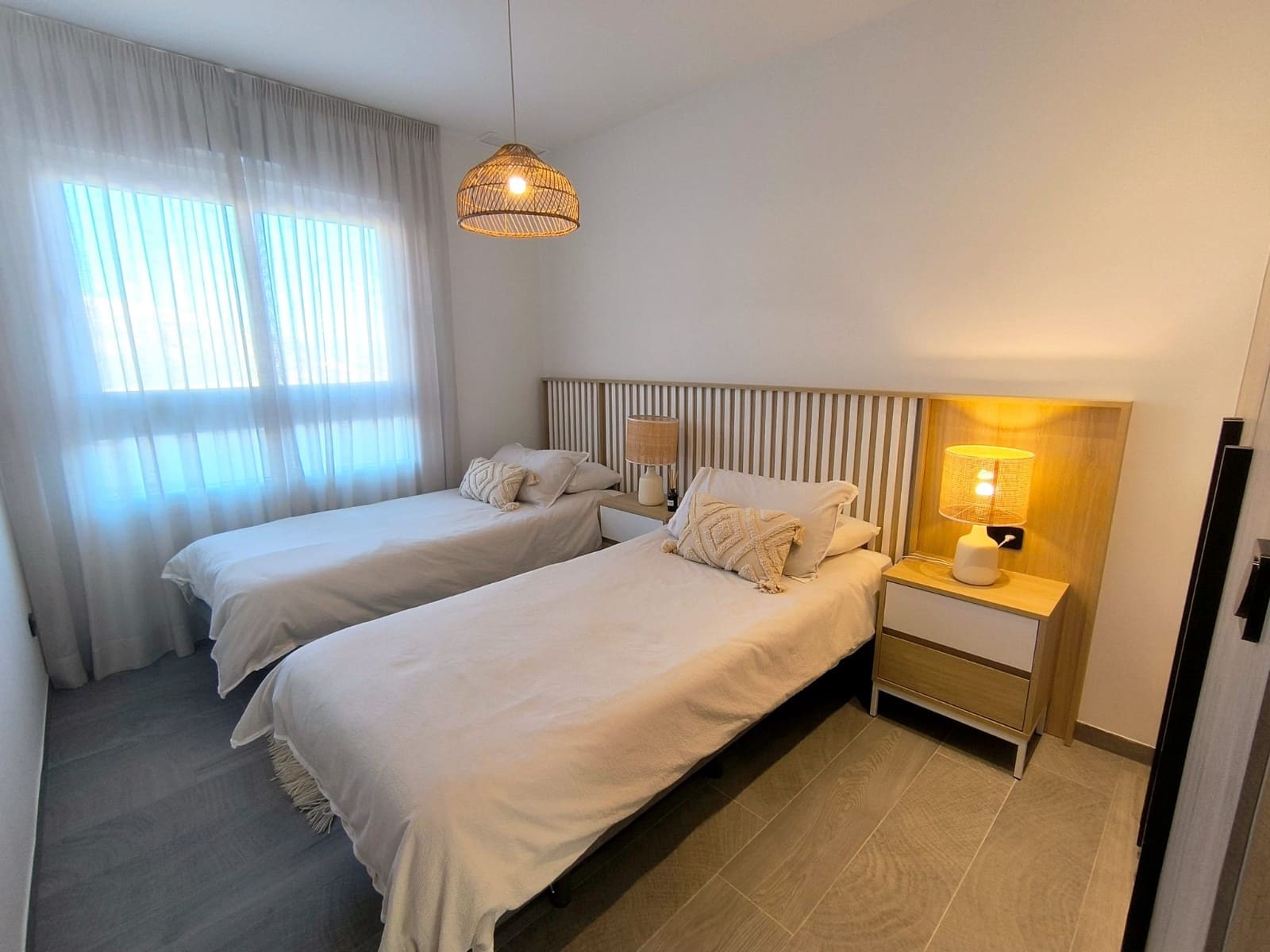 3 bedroom Apartment for sale in Algorfa with pool garage - € 349,950 (Ref: 10164066)