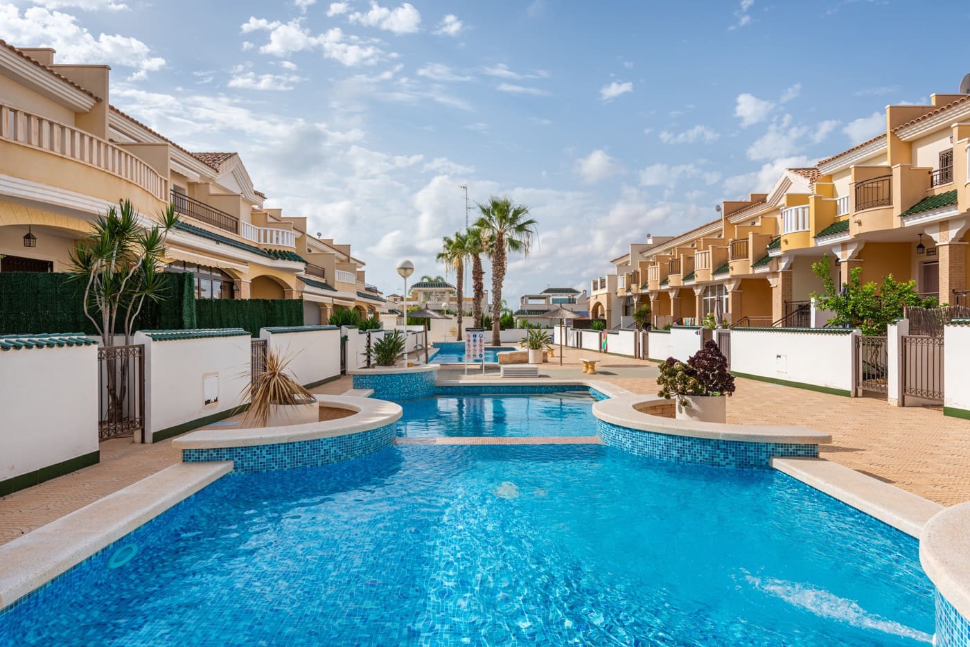 2 bedroom Townhouse for sale in Ciudad Quesada with pool garage - € 195,000 (Ref: 10164768)