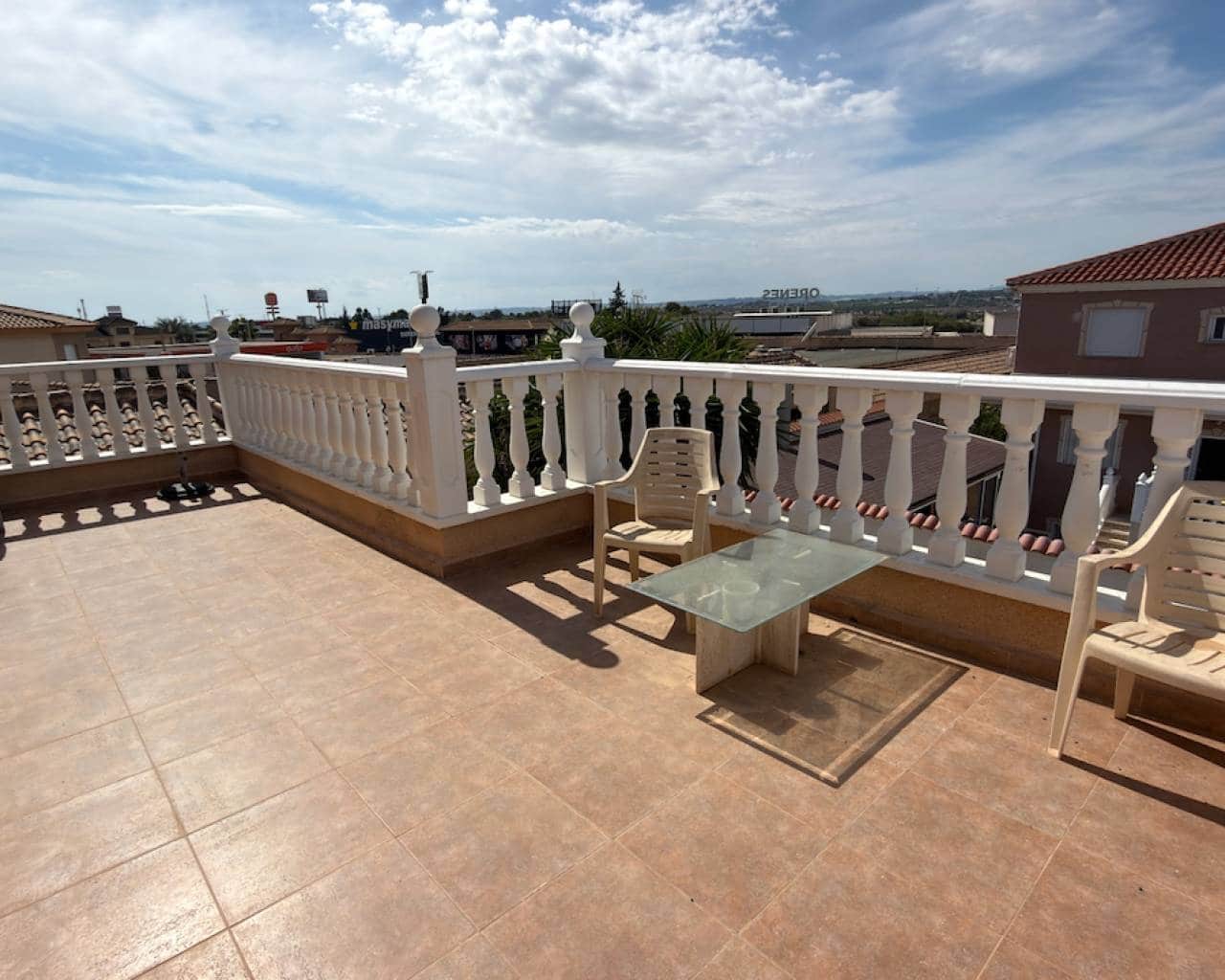 4 bedroom Villa for sale in Ciudad Quesada with pool garage - € 540,000 (Ref: 10164772)