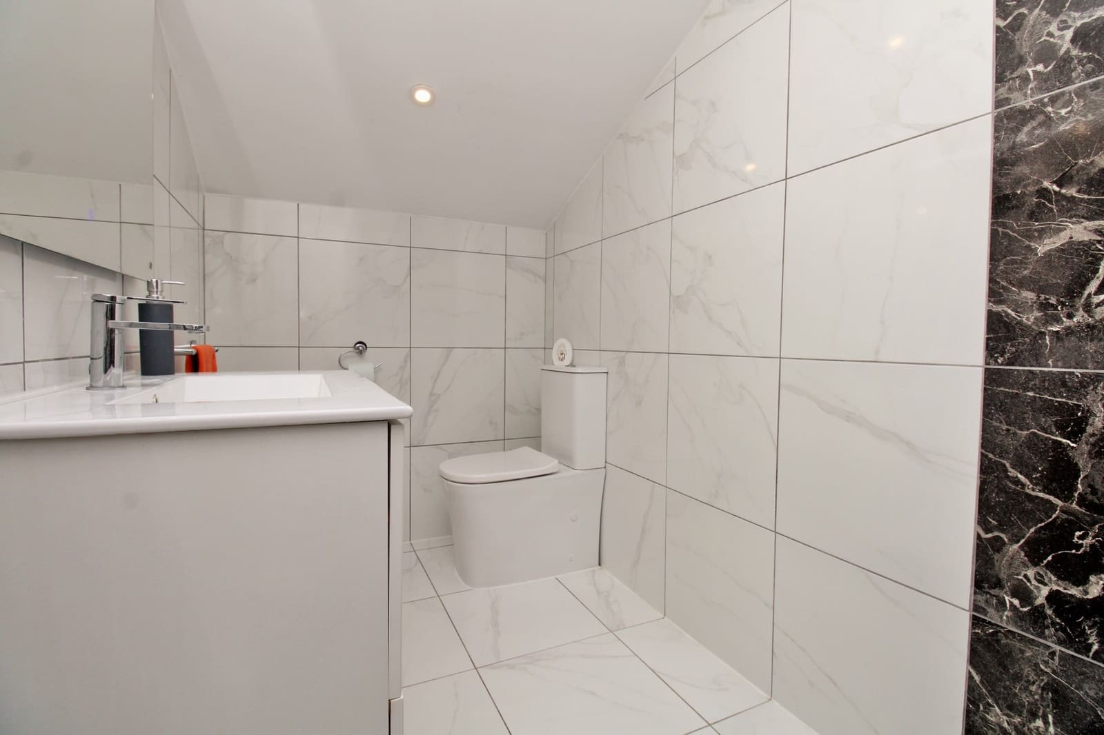 3 bedroom Townhouse for sale in Villamartin with pool - € 289,000 (Ref: 10164773)