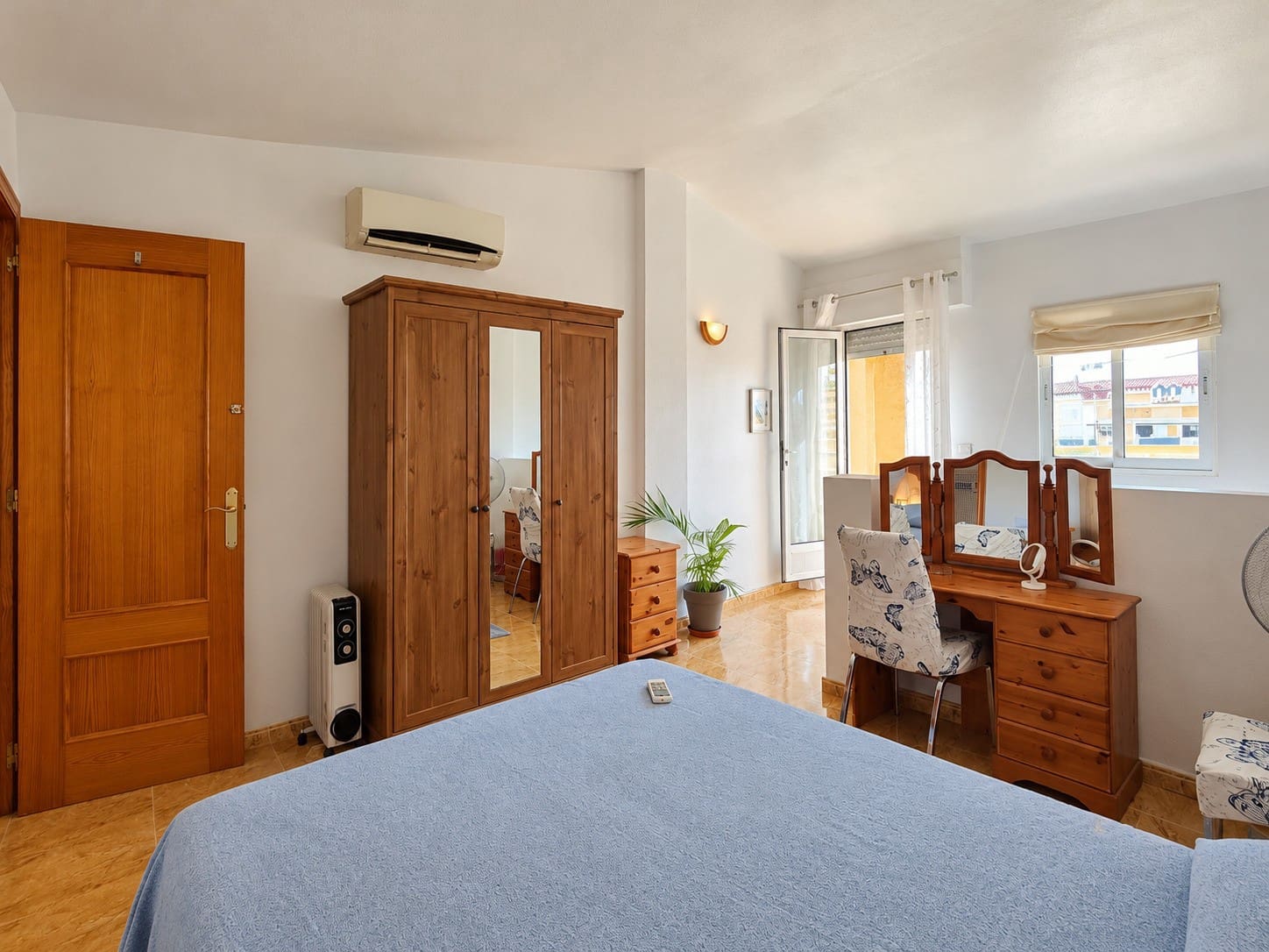 3 bedroom Townhouse for sale in La Florida with pool garage - € 197,950 (Ref: 10164778)