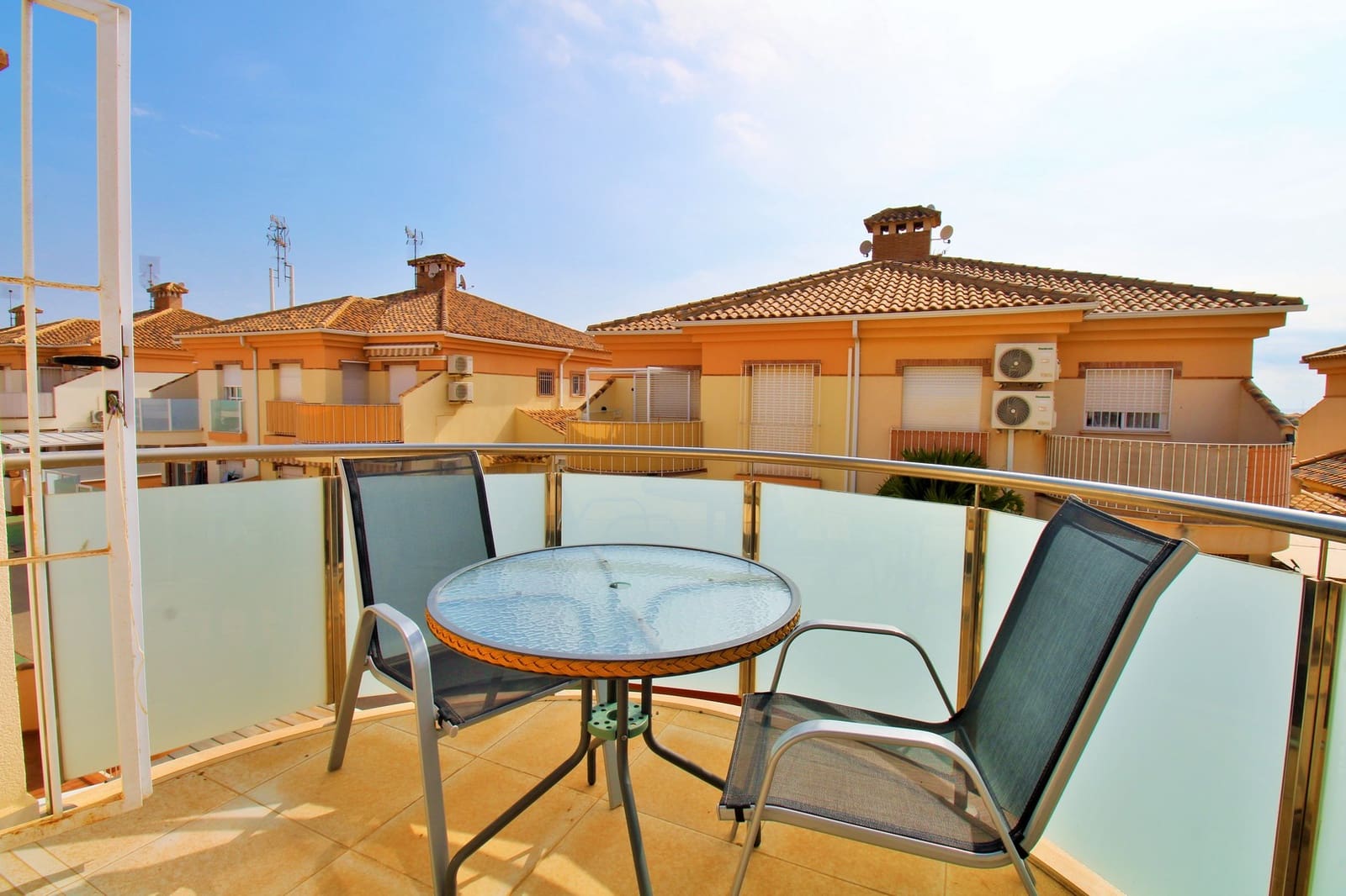 3 soverom Hus til salgs i Playa Flamenca med svømmebasseng garasje - € 225 000 (Ref: 10168351)