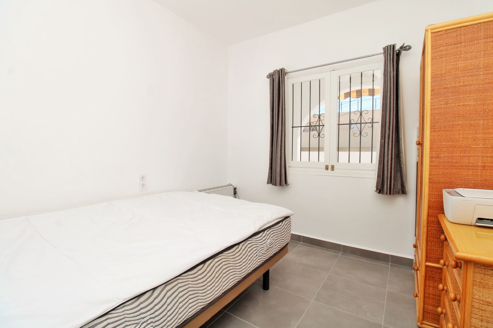 2 sovrum Hus till salu i Villamartin med pool - 149 995 € (Ref: 10173240)