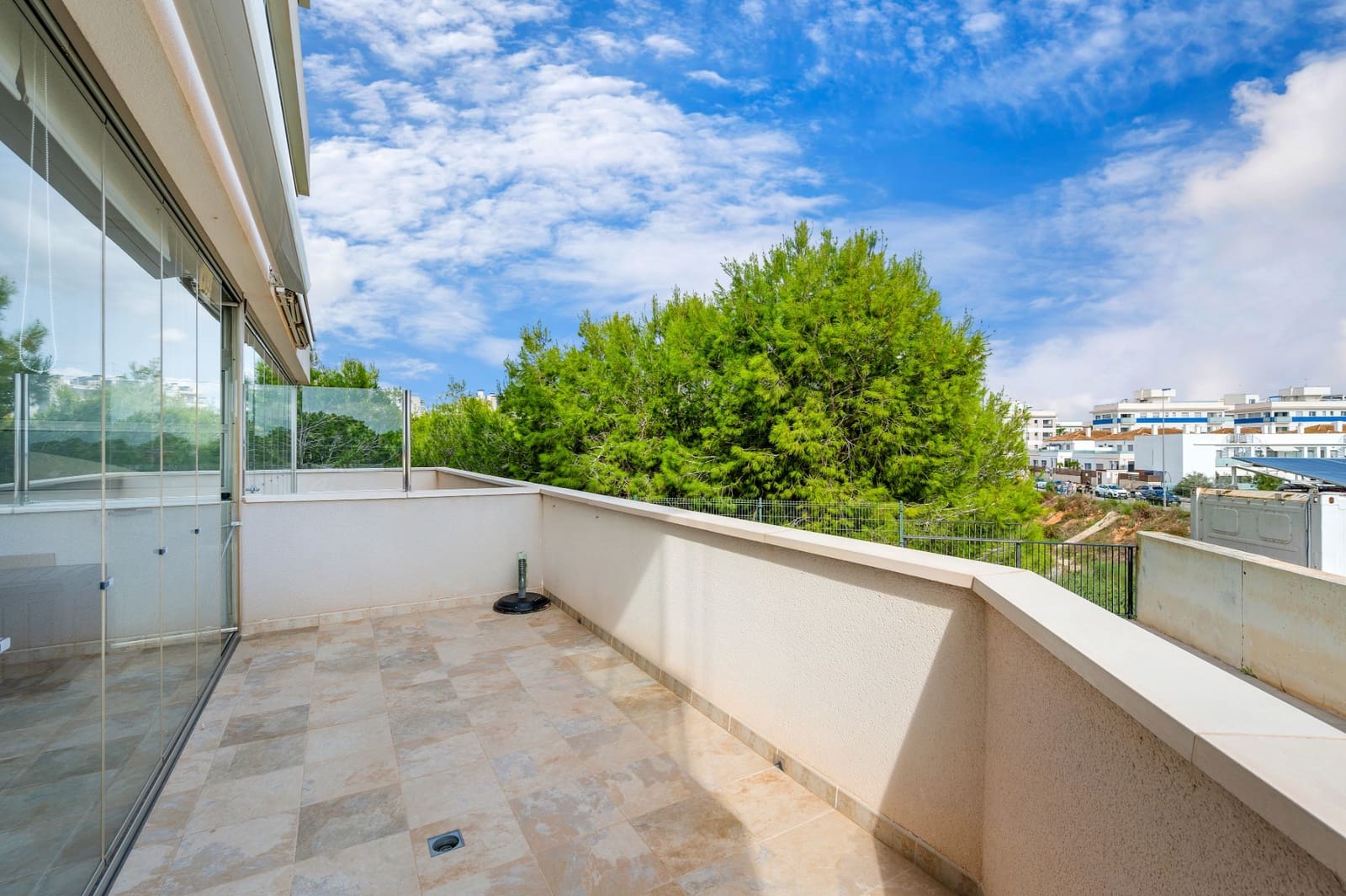 2 soverom Leilighet til salgs i Los Dolses med svømmebasseng garasje - € 219 900 (Ref: 10174469)