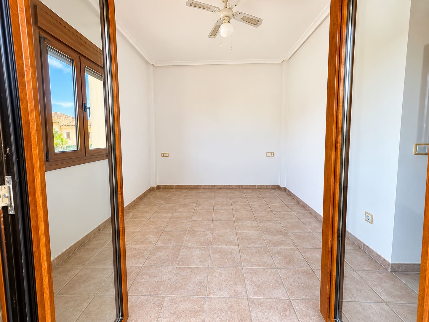 4 bedroom Villa for sale in Banos y Mendigo with pool garage - € 430,000 (Ref: 10174471)