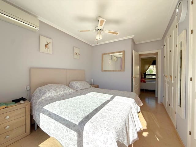 2 soveværelse Byhus til salg i Campoamor, Orihuela med swimmingpool - € 239.000 (Ref: 10176938)