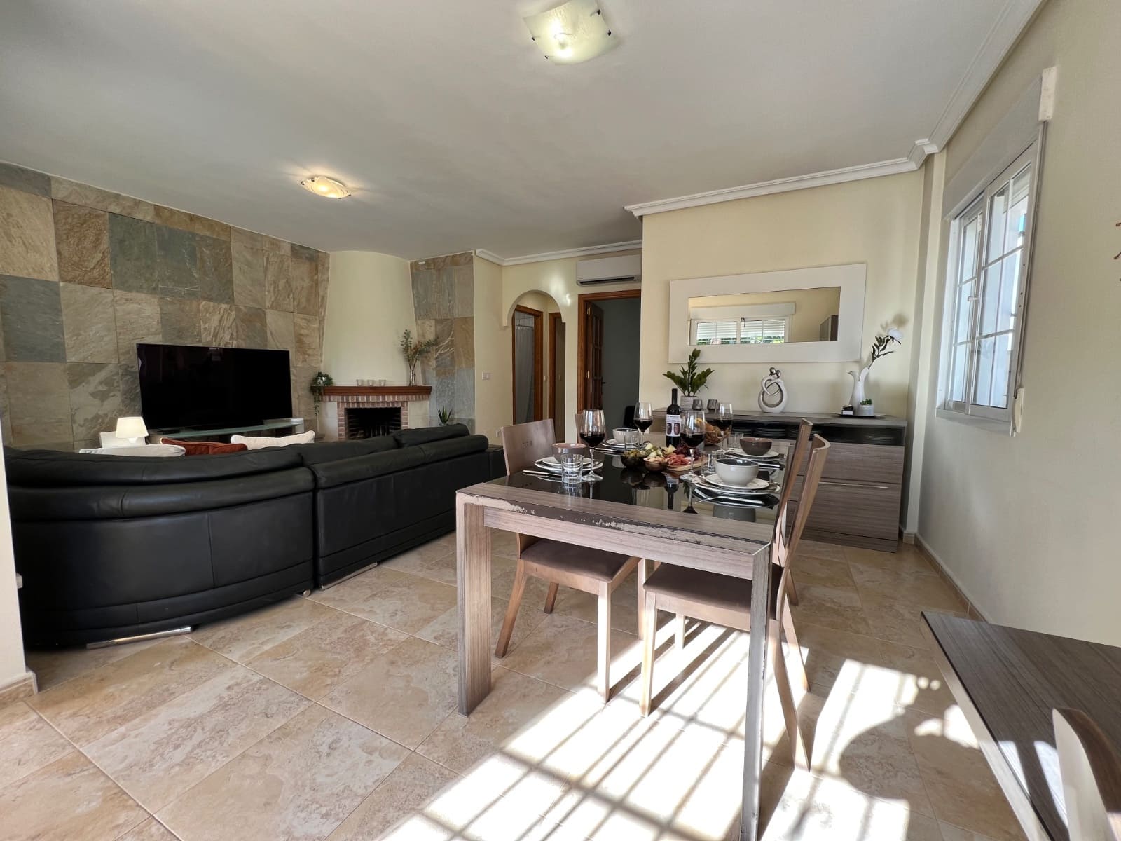 3 soveværelse Byhus til salg i La Zenia med swimmingpool - € 269.000 (Ref: 10182796)