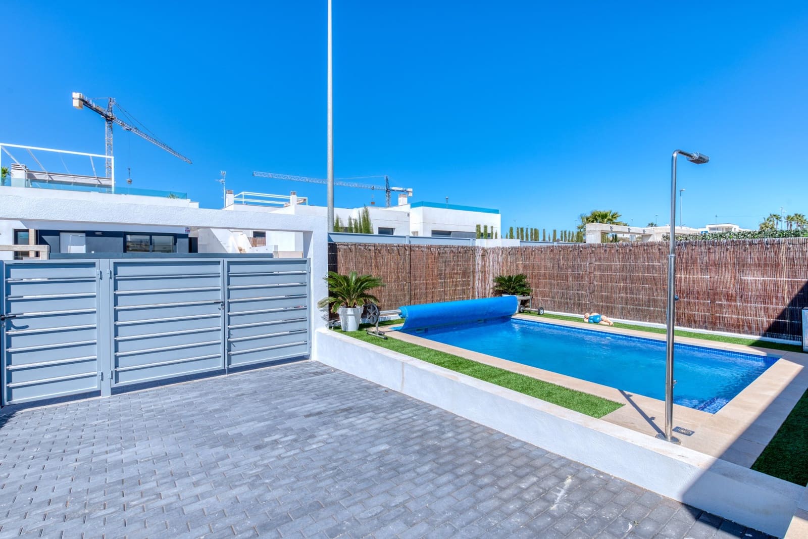 3 soverom Leilighet til salgs i Vistabella med svømmebasseng garasje - € 395 000 (Ref: 10182802)