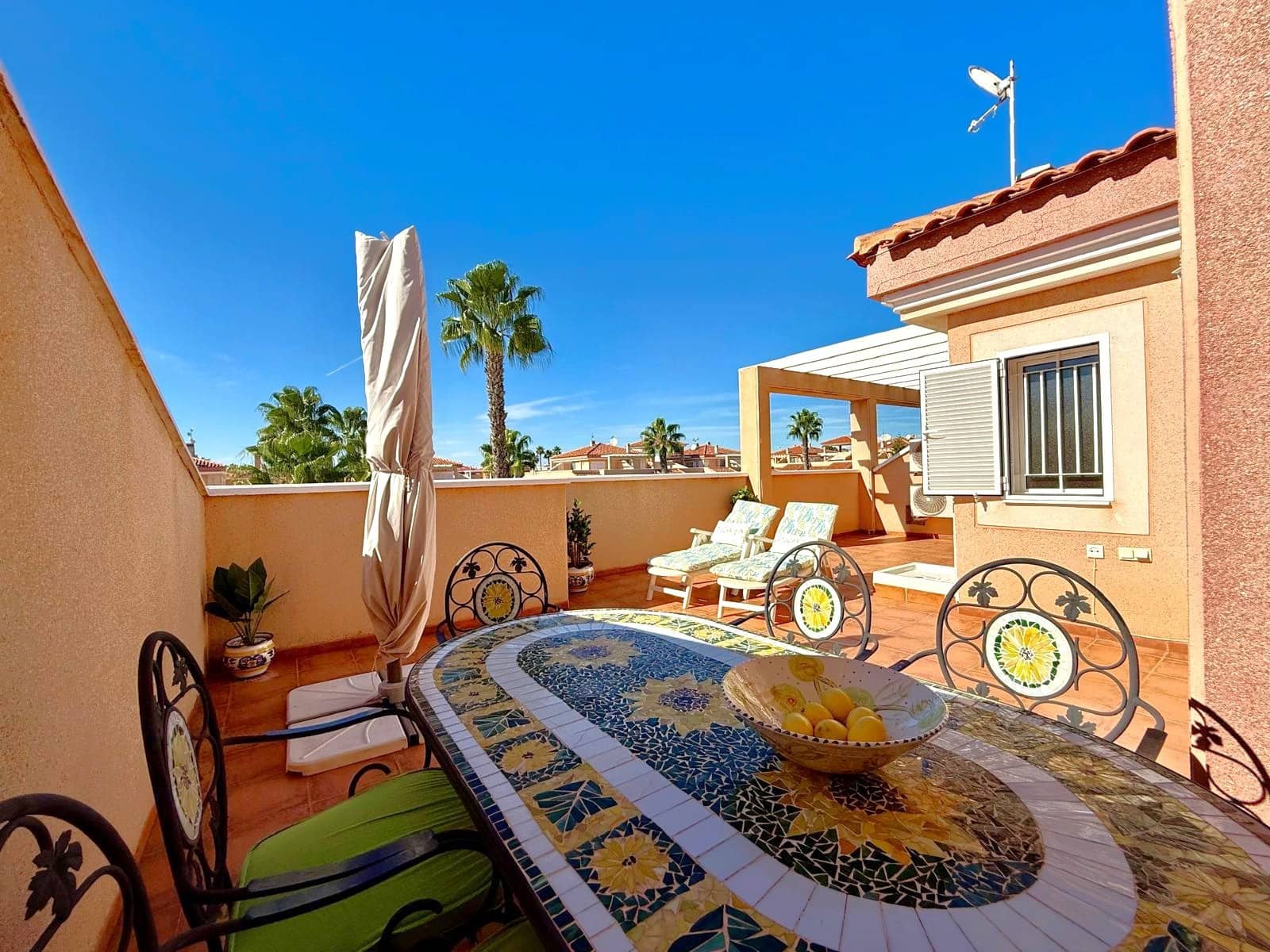 3 bedroom Apartment for sale in Playa Flamenca with pool - € 245,000 (Ref: 9516101)