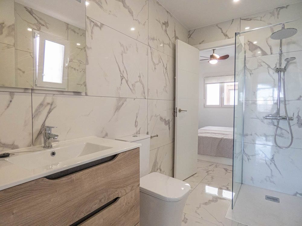 1 chambre Appartement à vendre à Villamartin avec piscine - 155 000 € (Ref: 9516107)