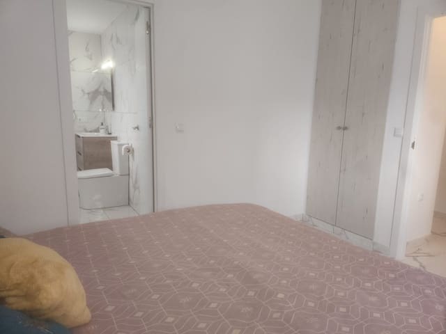 1 slaapkamer Appartement te koop in Villamartin, Orihuela met zwembad - € 155.000 (Ref: 9516107)