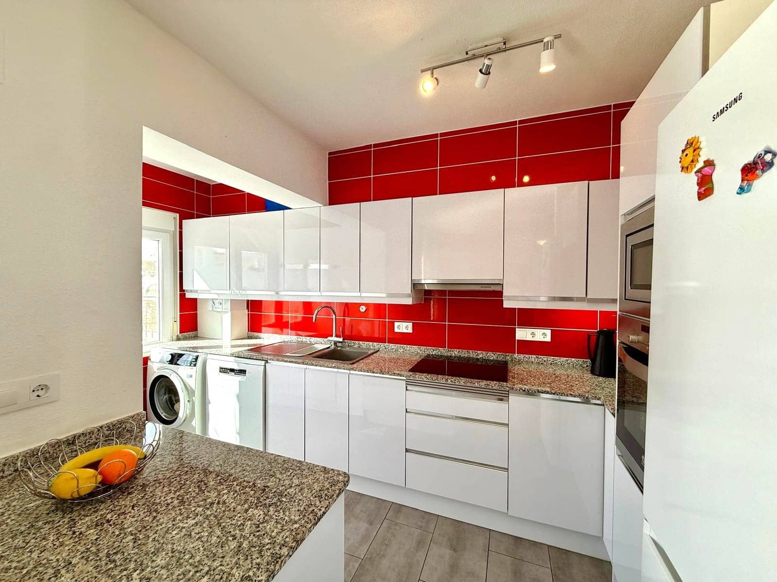 3 bedroom Villa for sale in Villamartin with pool - € 319,000 (Ref: 9516109)