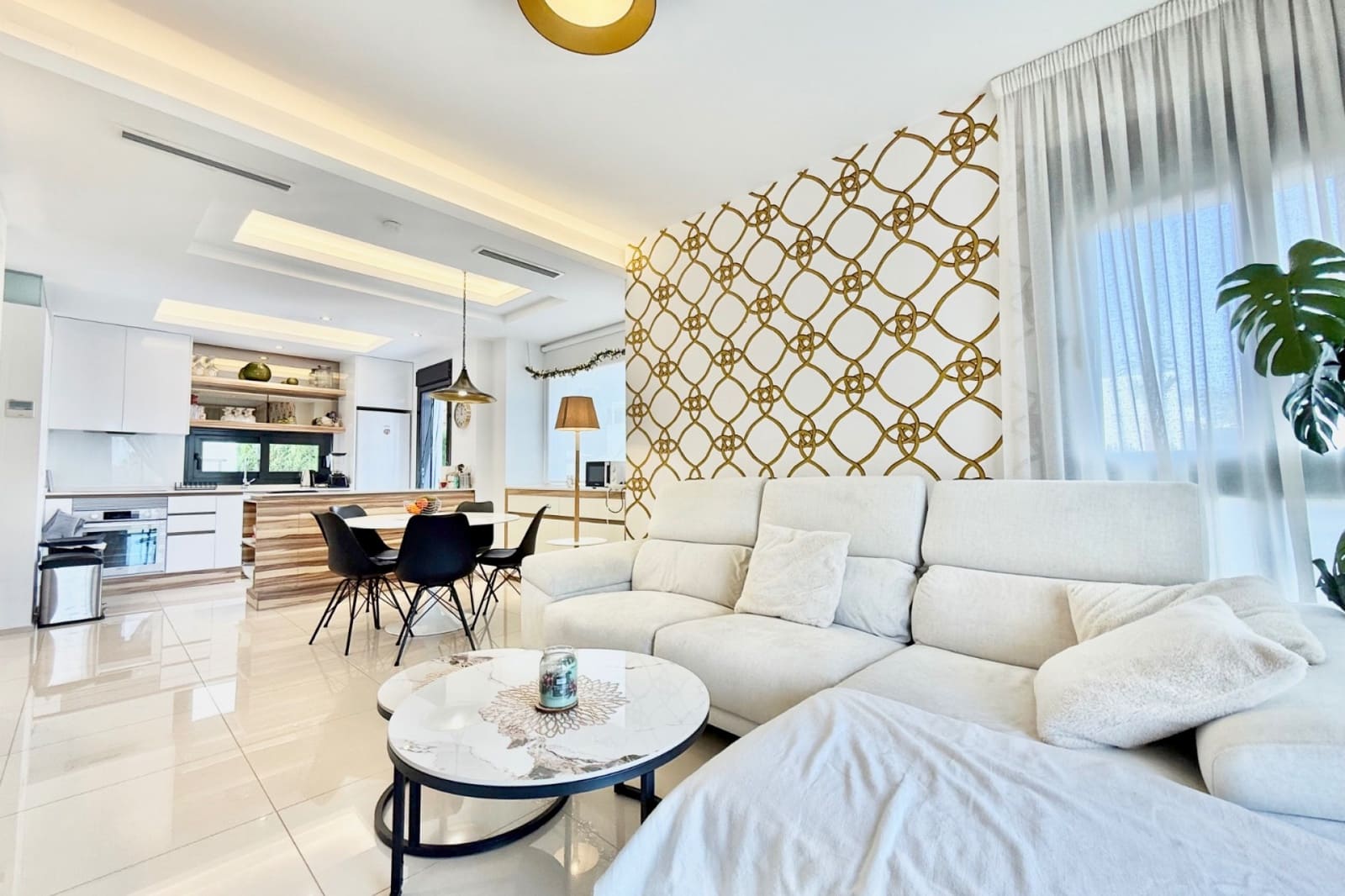 Casa de 3 habitaciones en Ciudad Quesada en venta con piscina garaje - 340.000 € (Ref: 9516112)