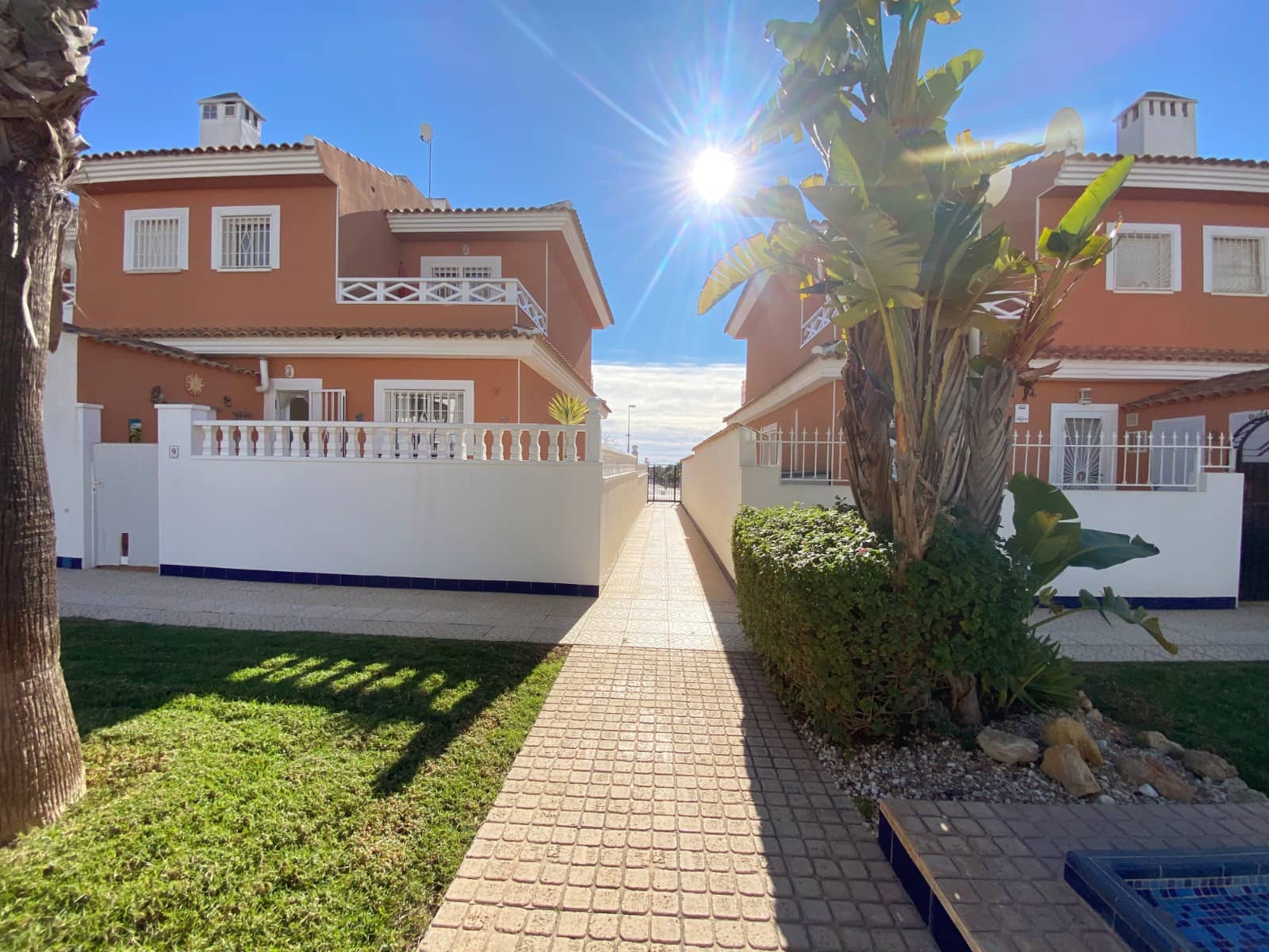 3 bedroom Villa for sale in Dona Pepa with pool - € 240,000 (Ref: 9516116)