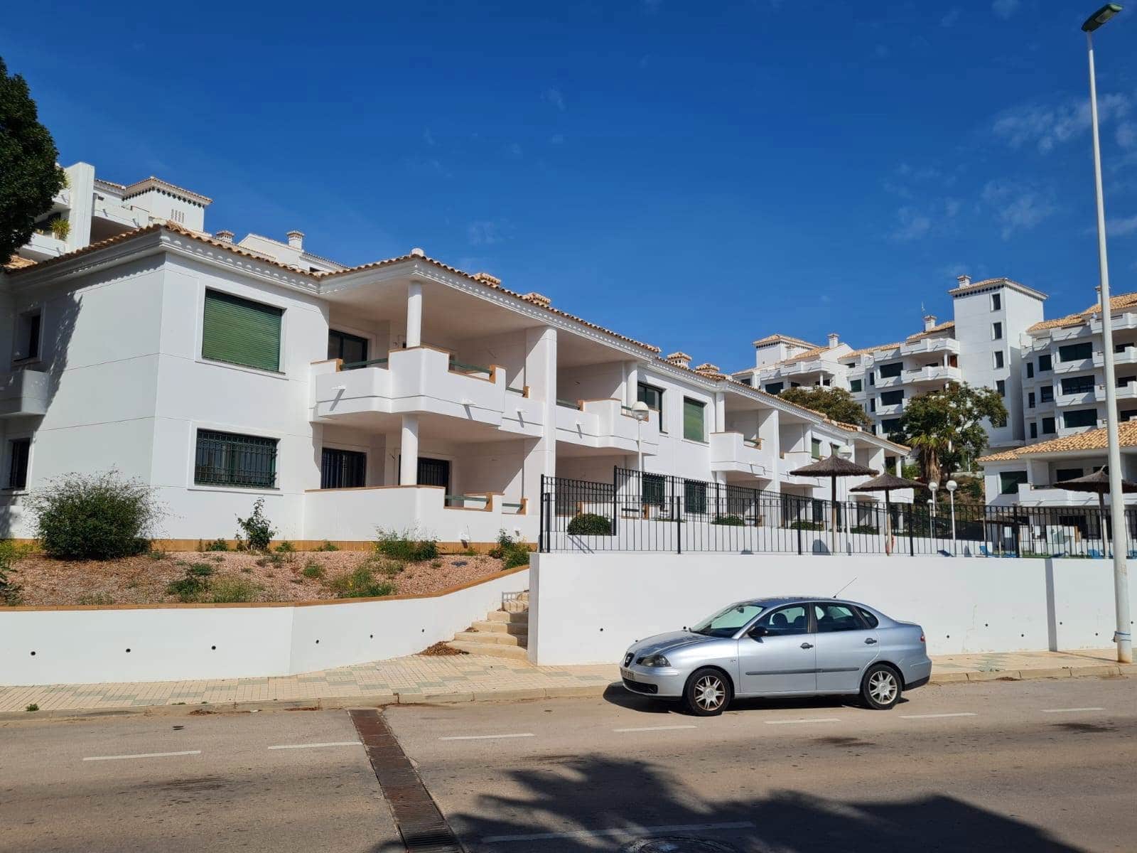 2 bedroom Apartment for sale in Campoamor with pool garage - € 238,000 (Ref: 9516120)