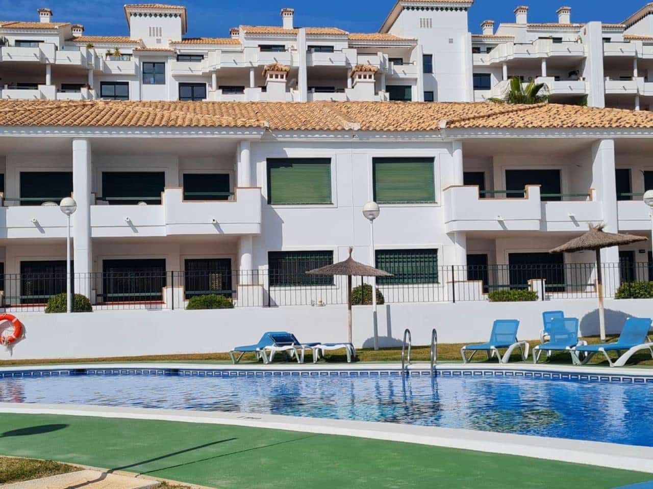2 bedroom Apartment for sale in Campoamor with pool garage - € 238,000 (Ref: 9516120)