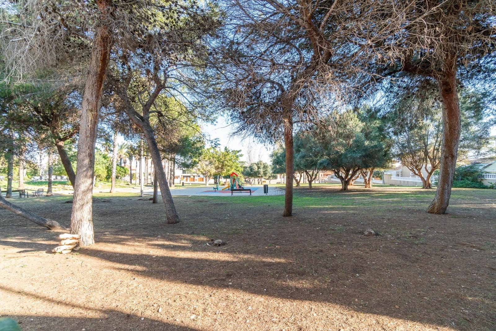 2 bedroom Villa for sale in Torrevieja with pool garage - € 169,000 (Ref: 9516124)