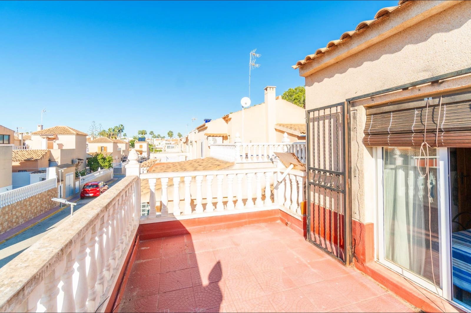 2 bedroom Villa for sale in Torrevieja with pool garage - € 169,000 (Ref: 9516124)