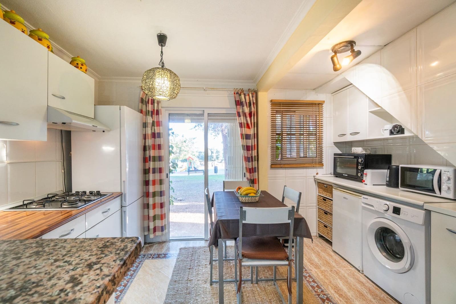 2 bedroom Villa for sale in Torrevieja with pool garage - € 159,900 (Ref: 9516124)