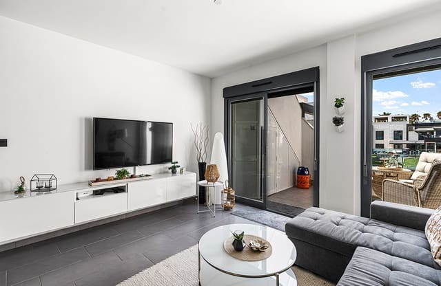 2 chambre Appartement à vendre à La Zenia, Orihuela avec piscine garage - 319 000 € (Ref: 9516126)