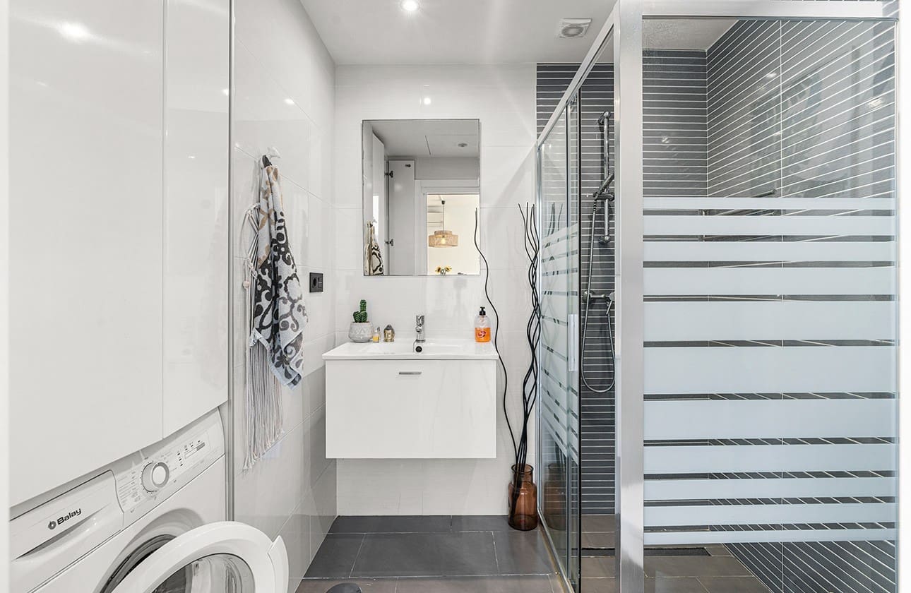 2 bedroom Apartment for sale in La Zenia with pool garage - € 319,000 (Ref: 9516126)