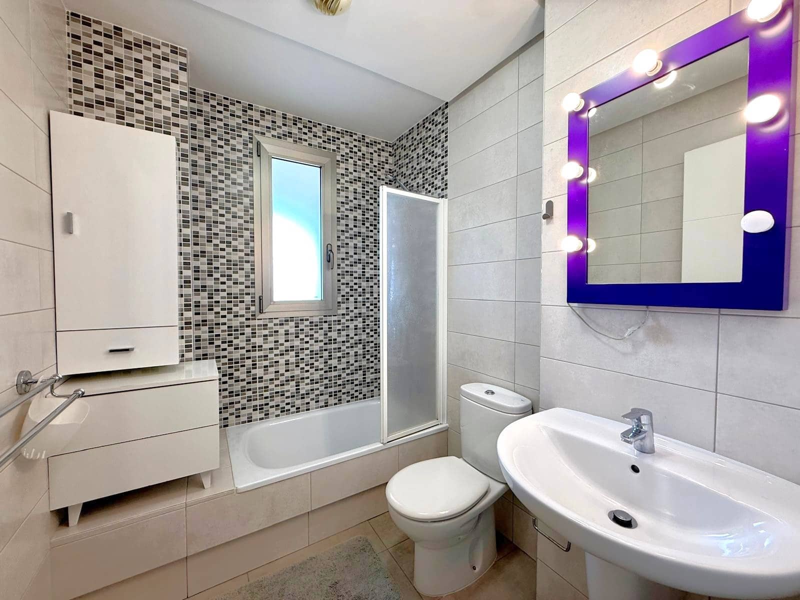 2 chambre Appartement à vendre à Villamartin avec piscine - 235 000 € (Ref: 9516128)