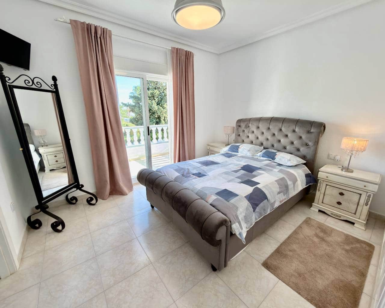 3 bedroom Villa for sale in Ciudad Quesada with pool garage - € 475,000 (Ref: 9516140)