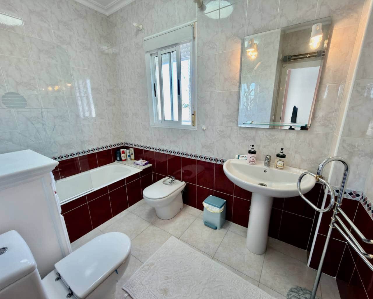 3 bedroom Villa for sale in Ciudad Quesada with pool garage - € 475,000 (Ref: 9516140)